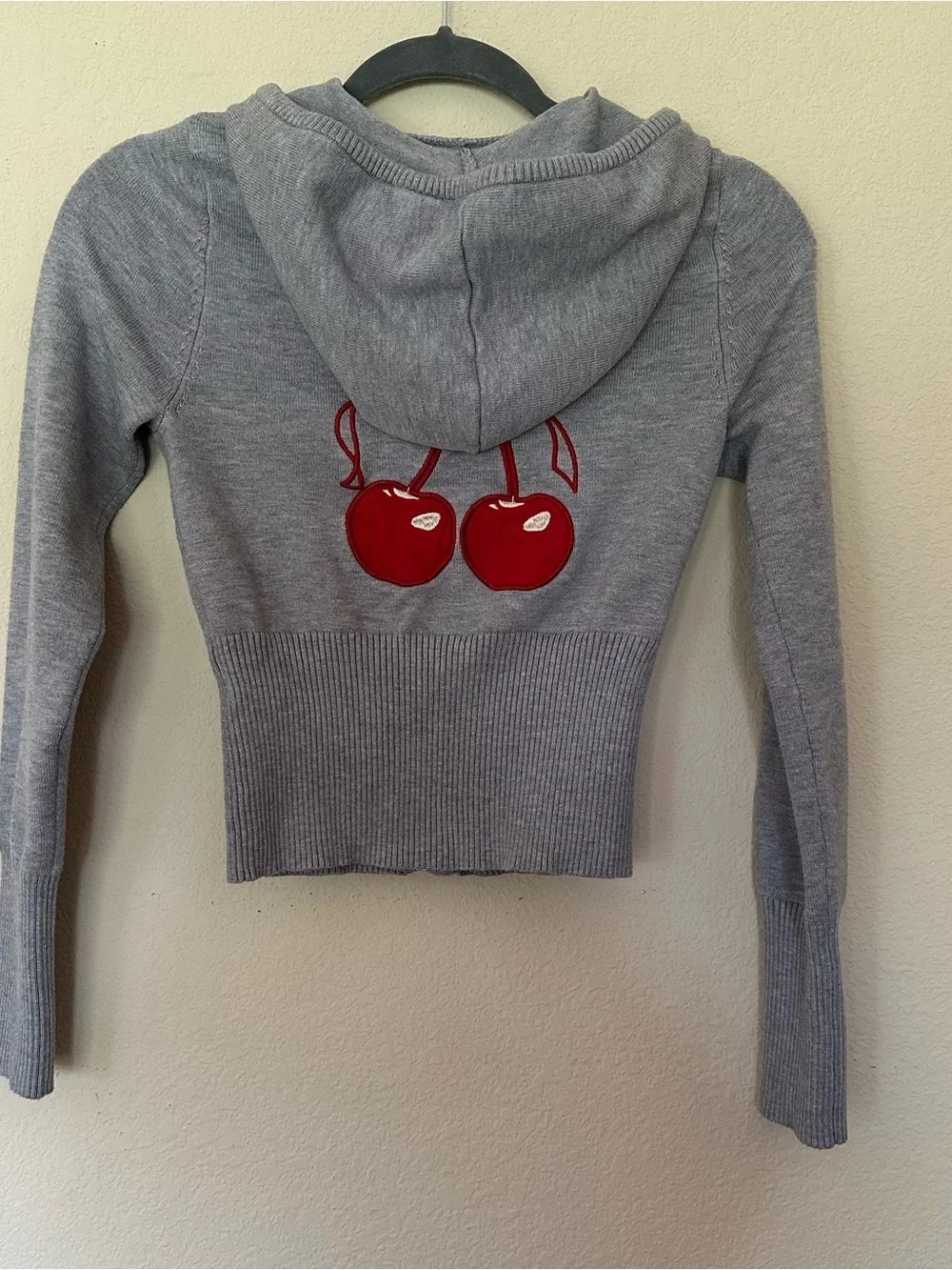 Urban Weekend Women’s Gray Zip Hoodie Jacket with Red Bow Embroidery size Medium